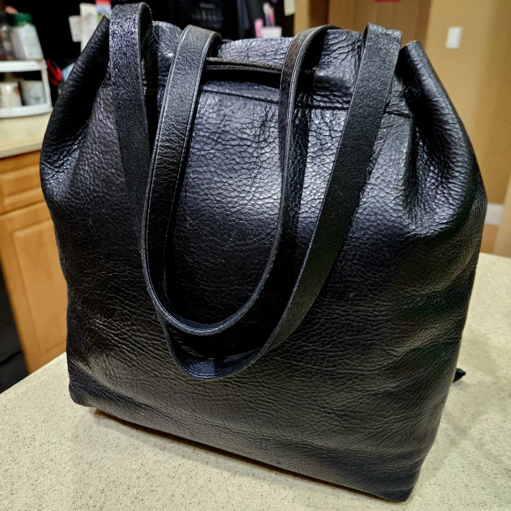 MADEWELL Bucket Bag, Madewell Handbag, Black Leather Handbag - Picture 4 of 5